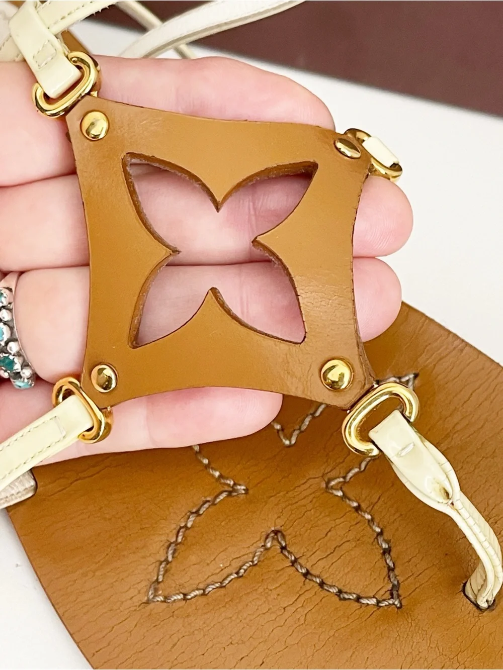 Louis Vuitton beautifully effortless